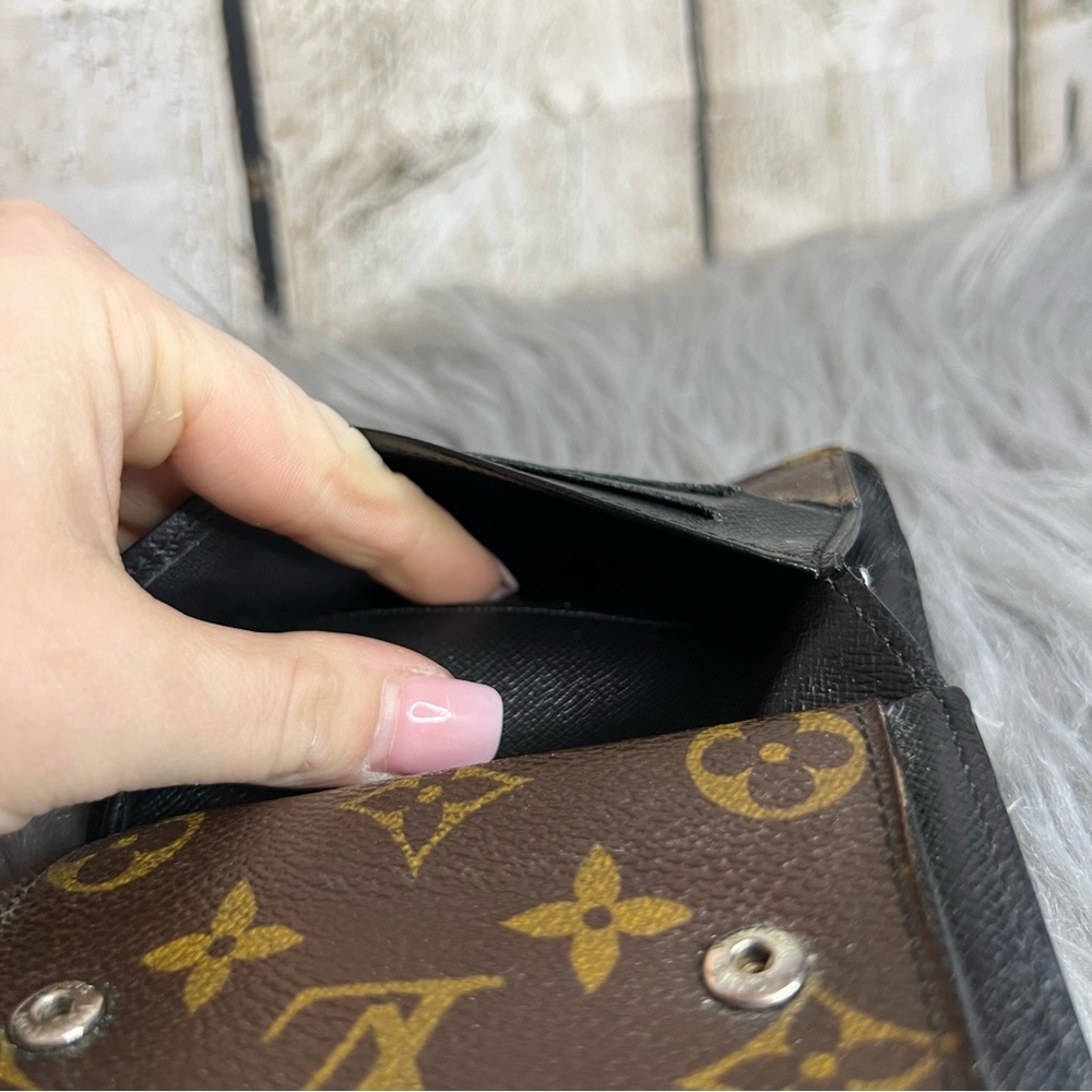LOUIS VUITTON - monogram Macassar tri fold wallet - Picture 11 of 16